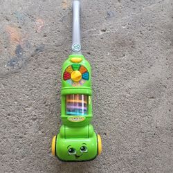 LeapFrog Pick Up and Count Green Vacuum