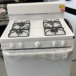 New Gas Stove 4 Burners In Color White 