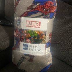 Marvel Oversized 5ft.x6ft. Spider-man Super soft Plush Throw