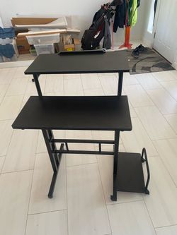 Desk - high-end, lots of adjustments