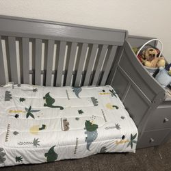 4 In 1 Convertible Crib - Gray