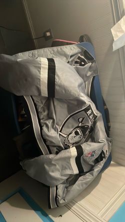 Raiders jacket NFL brand