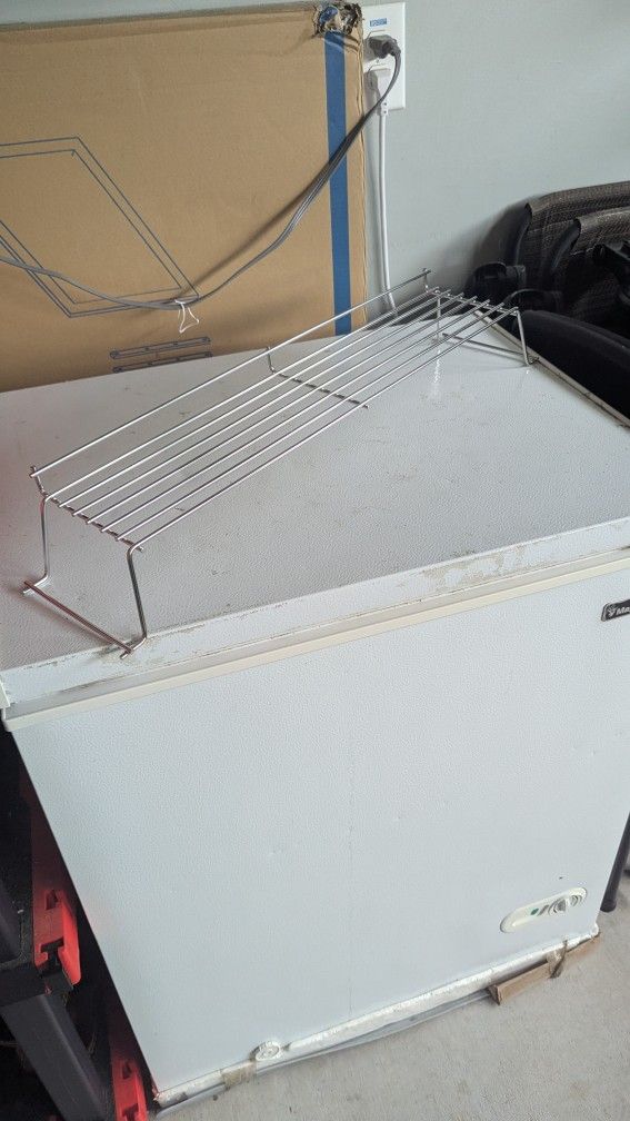 Grill Warmer For Weber 300 Grill.