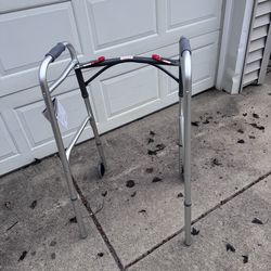 Deluxe folding walker,2 buttons with 5” wheels