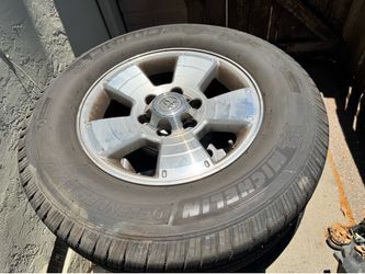 2008 Toyota 4Runner Rims and Tires