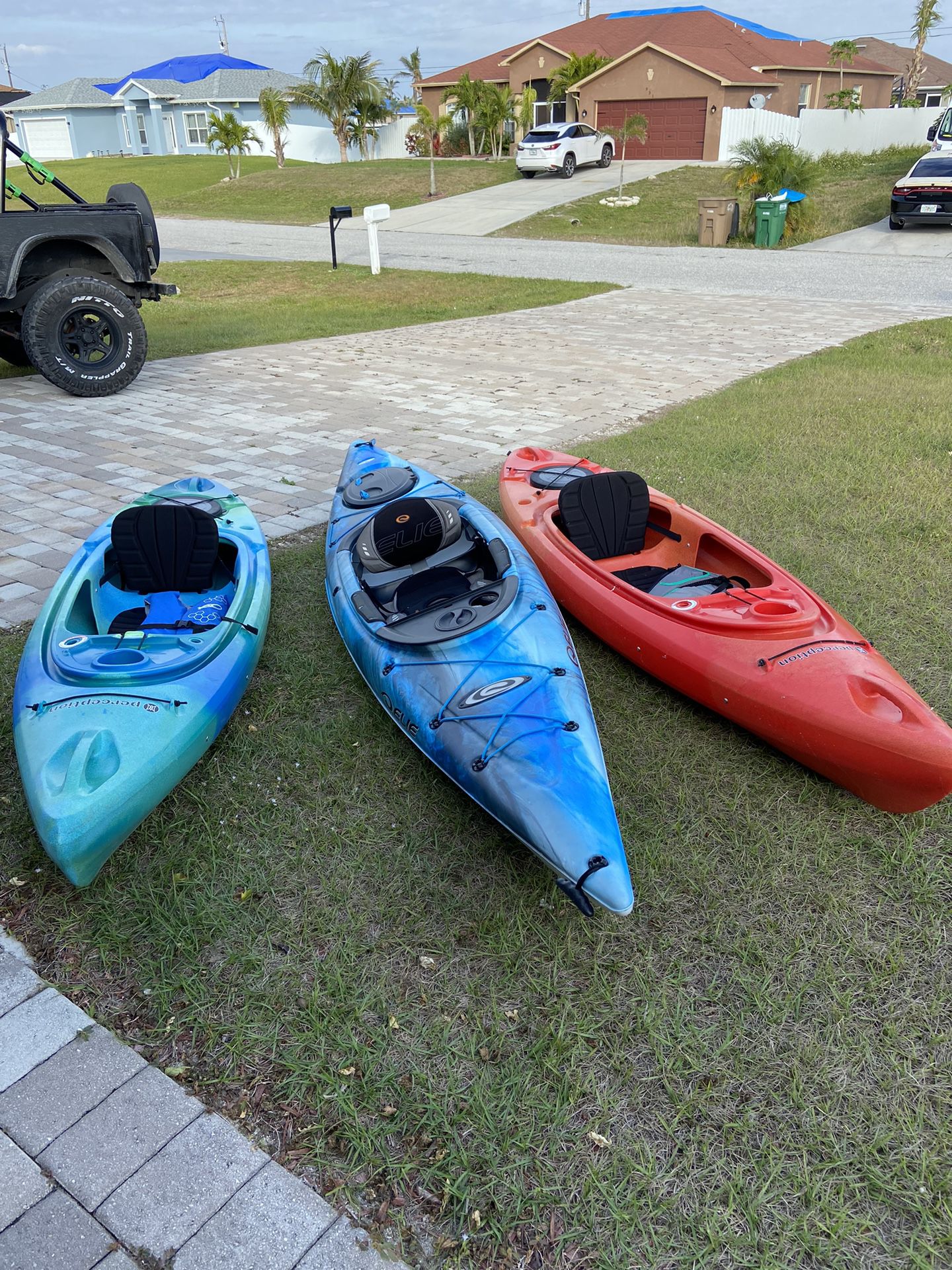 Kayaks 