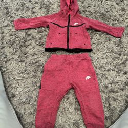 PINK NIKE TECH FLEECE 18 MONTHS retails 60 . Lucky day 