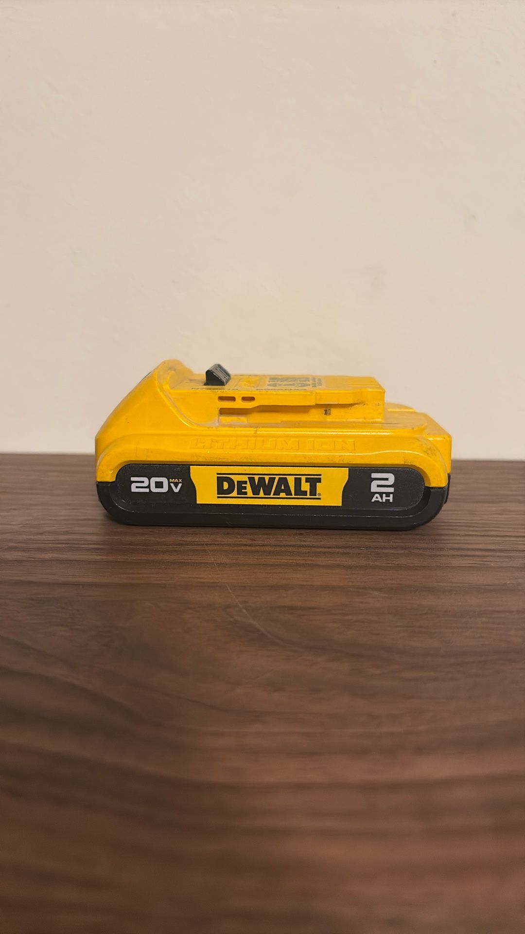 Dewalt Battery