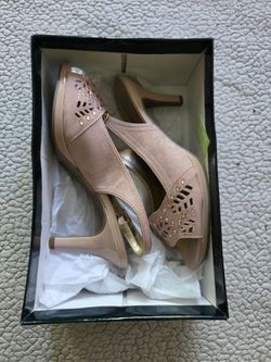 Karen Scott "Brooke" Slingback Pumps