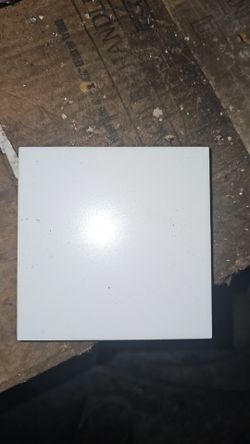 4x4 Spuare Tile White