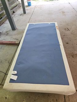 Reverie Adjustable  Twin bed base