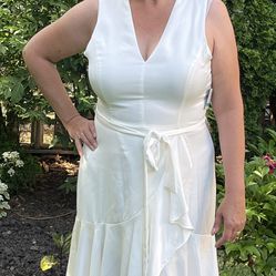 Elegant High Low White Dress Size 16 NWT