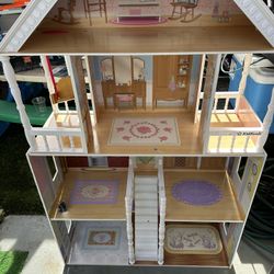 Barbie House