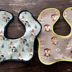 Muslin Bib (Set of 2)