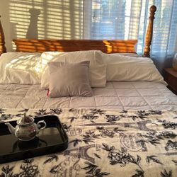 King Size Bed With mattress 