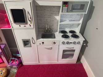Kids kitchen