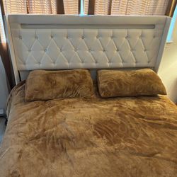 Queen  Size Bed Frame With Built-in  Led