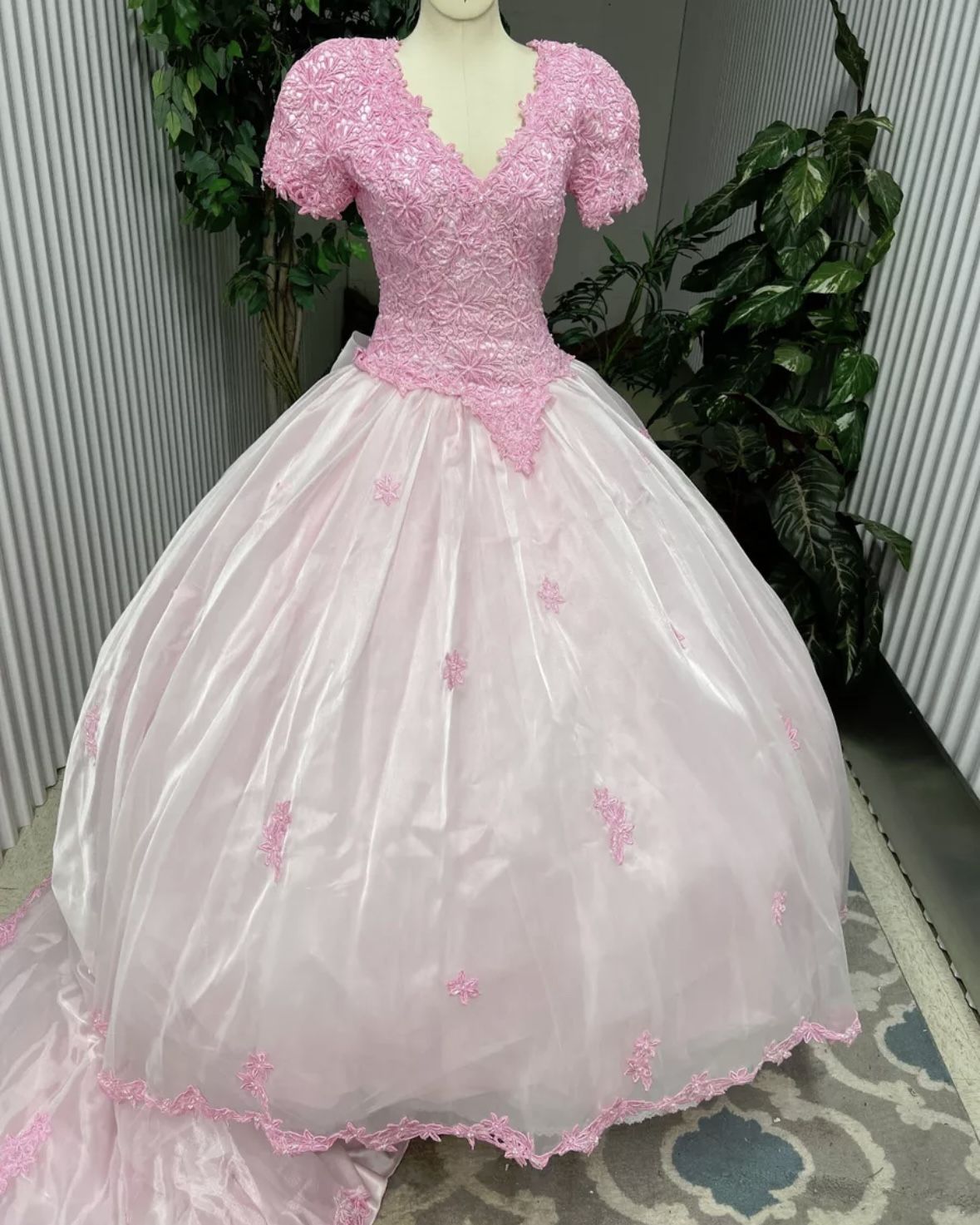 Pink Mori Lee Princess Wedding Dress Ballgown Short Sleeve Hand Dyed Size 4