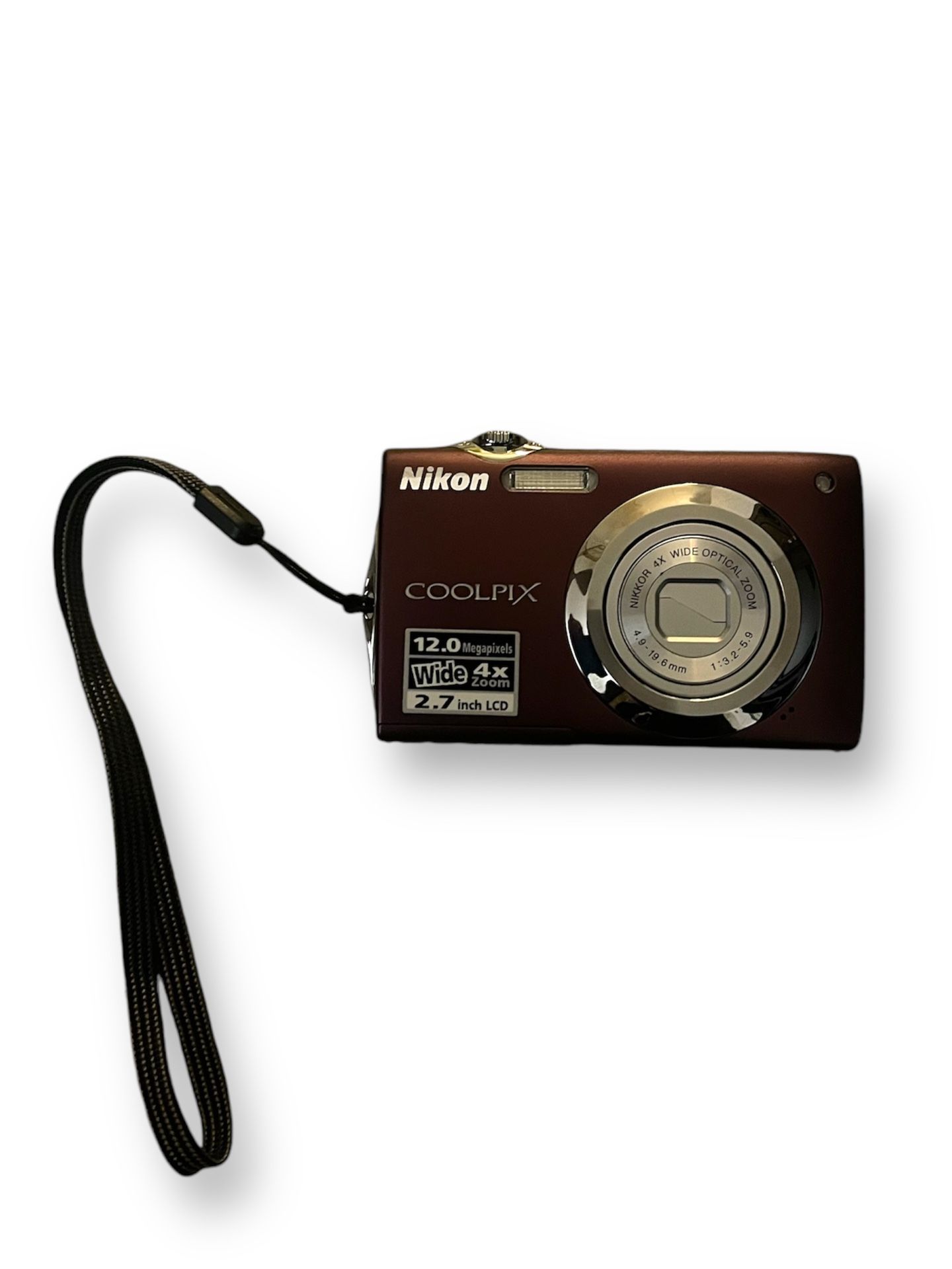 Nikon COOLPIX S3000 12.0MP Digital Camera - No Charger with 4GB SD Card