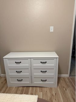 Cómoda para cuarto