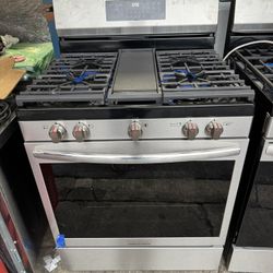 Frigidaire Gallery Gas Stove 30 Inches Brand New One Receipt For 90 Days Warranty 