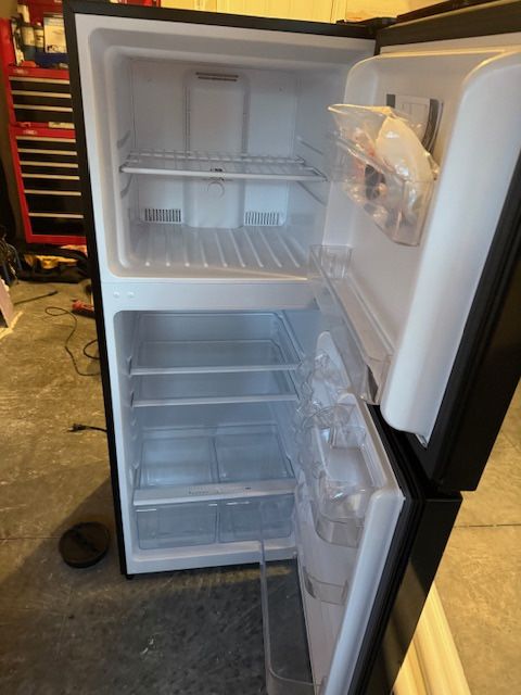 Magic Chef Refrigerator/Freezer