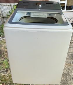 High Capacity Samsung 5.0 cu. ft. Top Load Washer – Works Great!