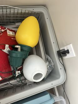 Outside Christmas Lights, Tablecloths Ornaments