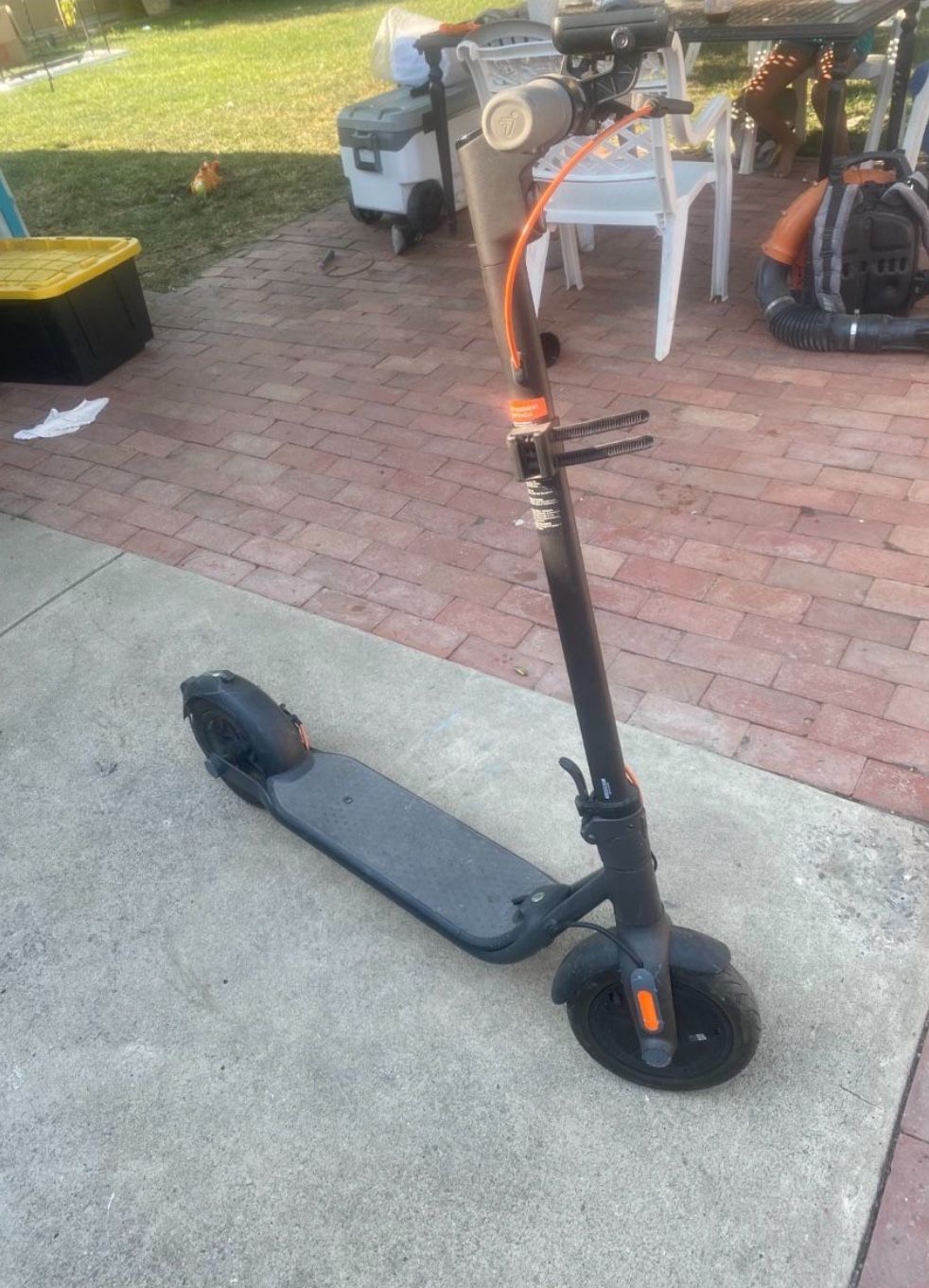 Segway Ninebot Scooter(ALSO LOOKING TO POSSIBLE TRADES READ DISCRIPTION)