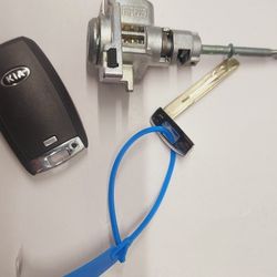 Door Lock And Key With Remote For KIA