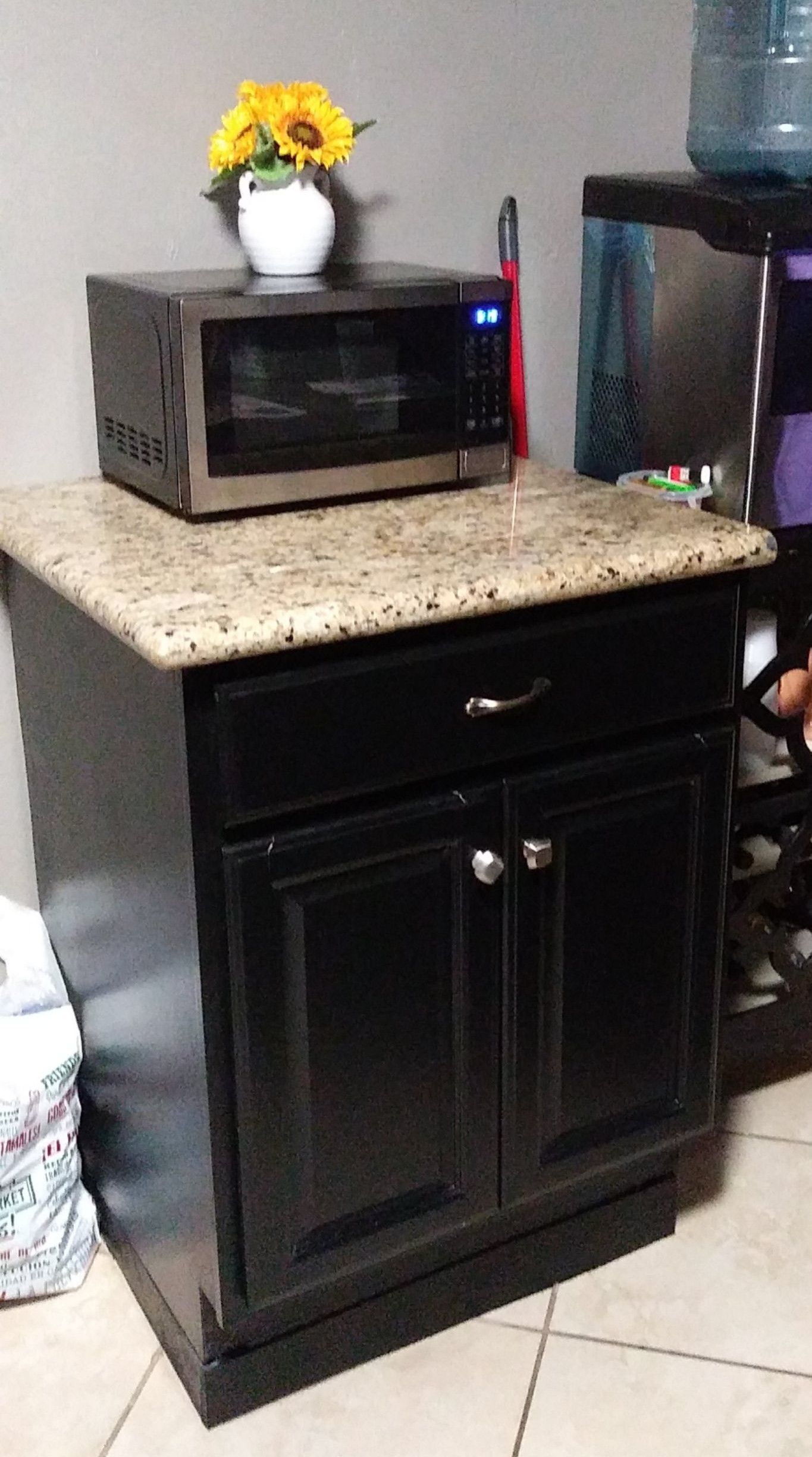 Granite kitchen cabinet H 29" W 27"