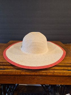 Women's Wide-brimmed Straw Sun Hat