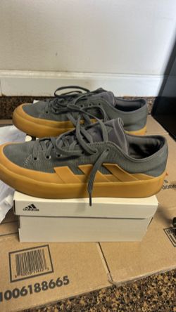 Grey Adidas size 11 1/2
