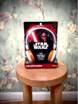 Disney Headphones Star Wars Kid Friendly Volume Orange&White