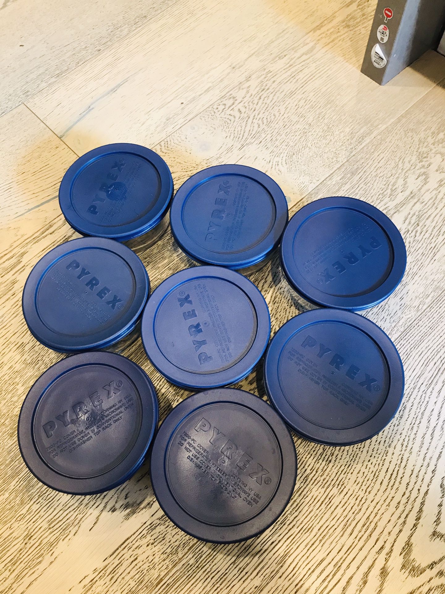 Pyrex 5” diameter 8 bowls