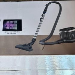 Eureka Bagless Canister Vacuume