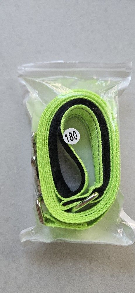 Dog Leash 5.5 Ft New