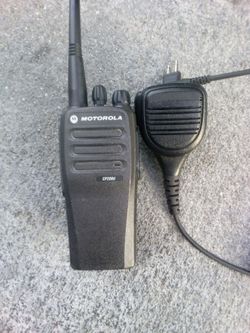 Motorola cp200d