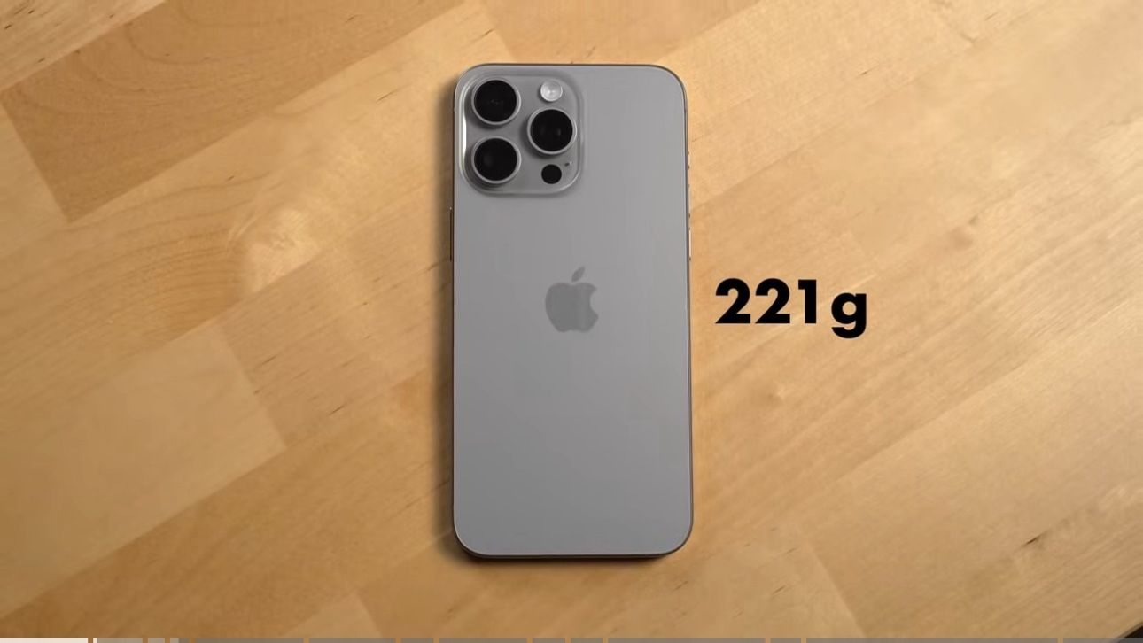 15 Pro Max Natural Titanium 256 GB Unlocked 