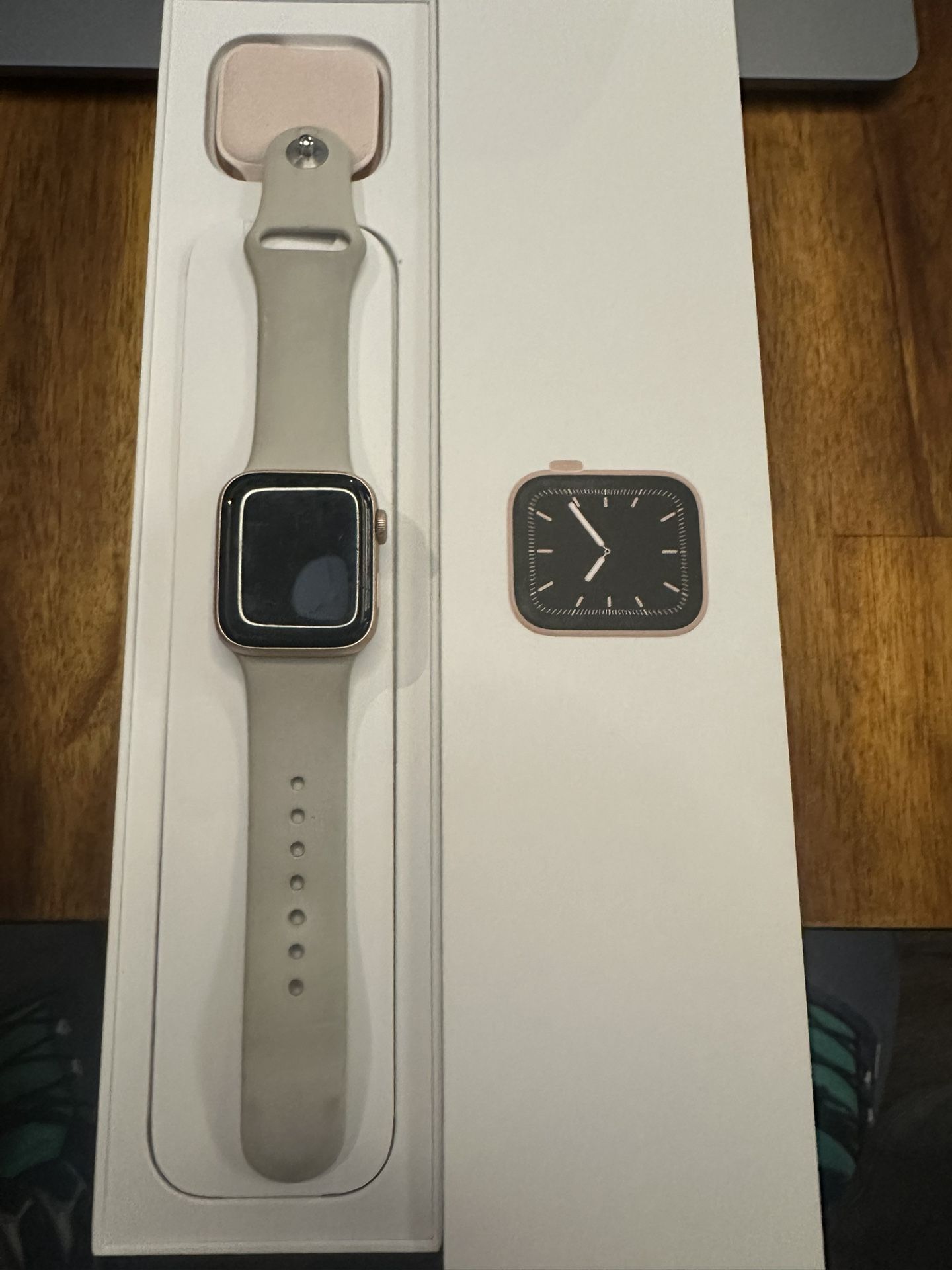 Apple Watch 5