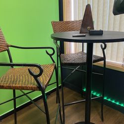 Cafe Table And Stools