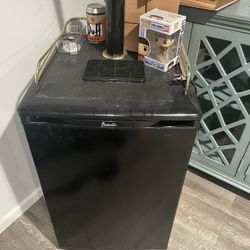 Like New Kegerator