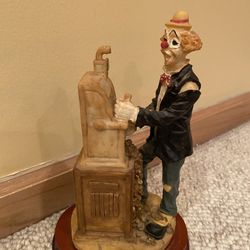 JJ Jones  Poor Clown Wins Jackpot Wooden Base Hand Painted 