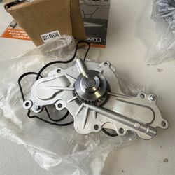 Water Pump For 2012-2019 Edge Explorer Flex Taurus MKS MKT MKX 3.5L 3.7L F3310