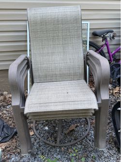 6 Patio Chairs