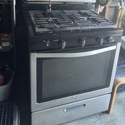 Whirlpool Gas Stove