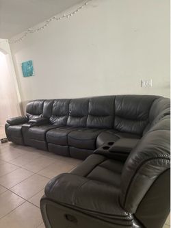 Free sectional