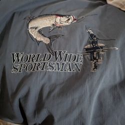 New And Used Fishing Shirt S, XX Large And  XL, Boats, Sport Reel S