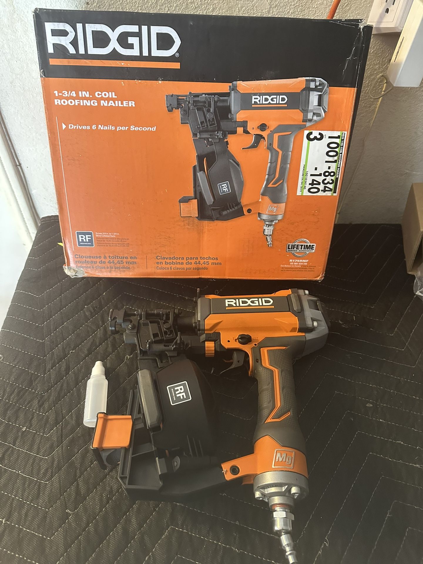 RIDGID Pneumatic 15 Deg. 1-3/4 in. Coil Roofing Nailer