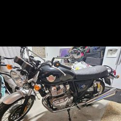 2020 Royal Enfield Interceptor 650